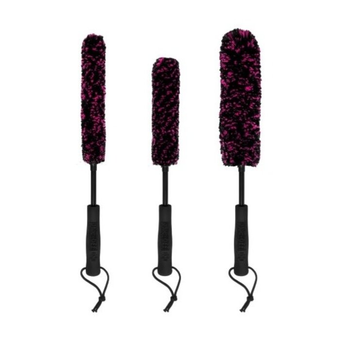MUC-OFF MUC-OFF MICROFIBRE BRUSH KIT