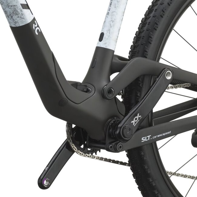 SCOTT SPARK RC WORLD CUP EVO RUSH WHITE / CARBON BLACK