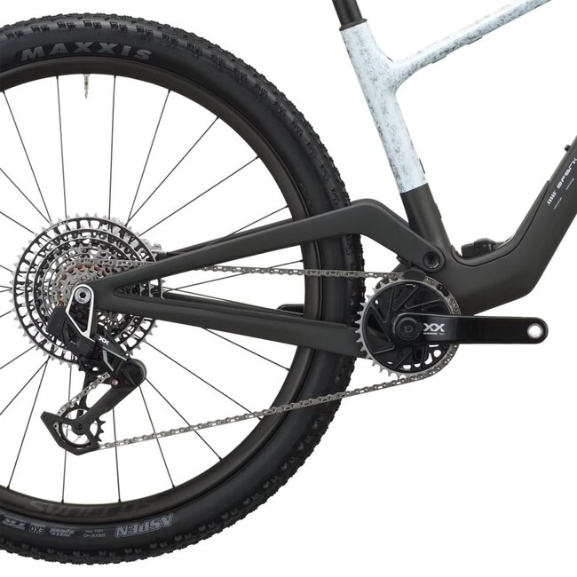 SCOTT SPARK RC WORLD CUP EVO RUSH WHITE / CARBON BLACK