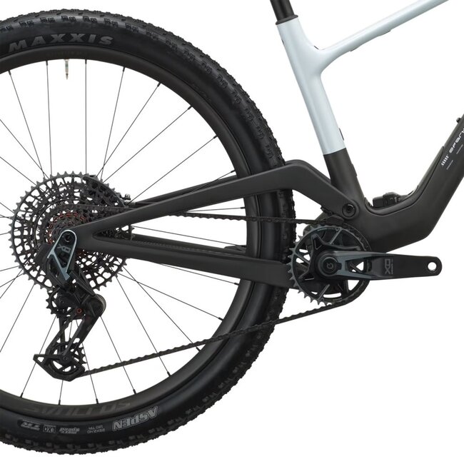 SCOTT SPARK RC WORLD CUP CUMULUS WHITE / CARBON BLACK