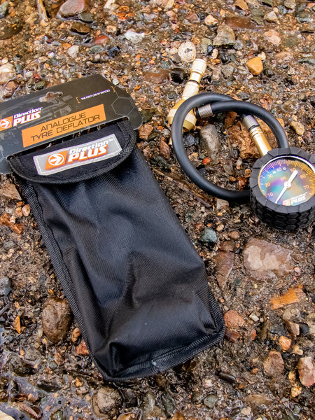 Direction Plus Analogue Tyre Deflator