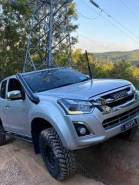 GMF 4x4 Bonnet Mount Antenna Bracket - Suit Isuzu D-Max 2012-2020 - Passenger Side