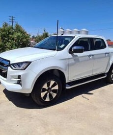 Bonnet Mount Antenna Bracket - Suit Isuzu D-Max 2021+ / MU-X 2022+