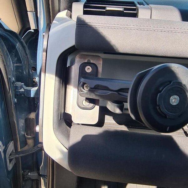 GMF 4x4 Land Rover Defender Phone/UHF Mic Holder Bracket