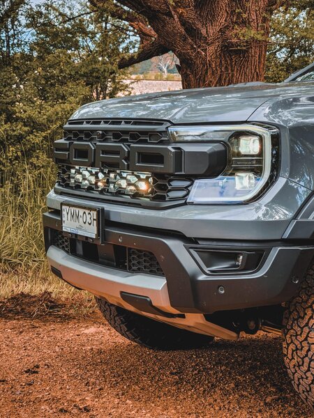 UltraVision - Ford Next-Gen Raptor & Wildtrack - Nitro Maxx Light Bar Behind Grill Kit - Suits 2022+