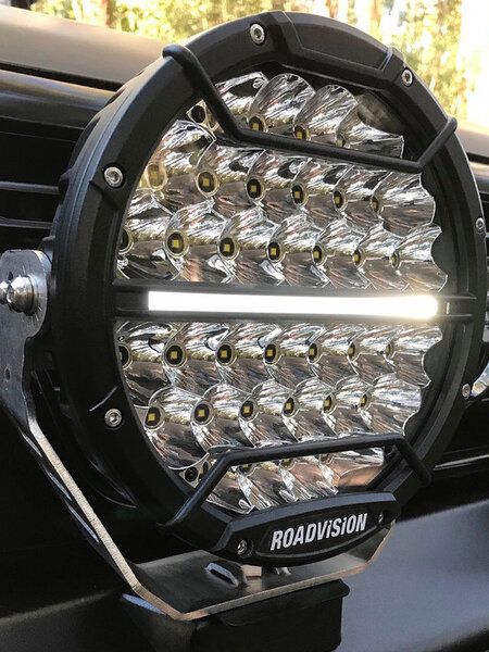 Roadvision - Dominator LED Driving Light 9'' DL Series GEN2 Spot Beam 9-32V with Daylight Strip TMT 5700K