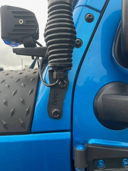 GMF 4x4 Fender Mount Antenna Bracket - Jeep Wrangler JL