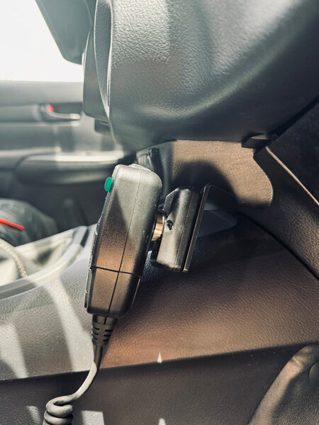GMF 4x4 - Toyota Hilux N80 2015- Current UHF Handpiece Mount