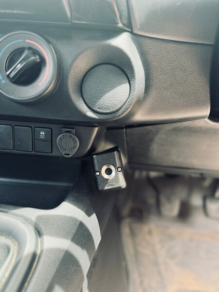 GMF 4x4 - Toyota Hilux N80 2015- Current UHF Handpiece Mount