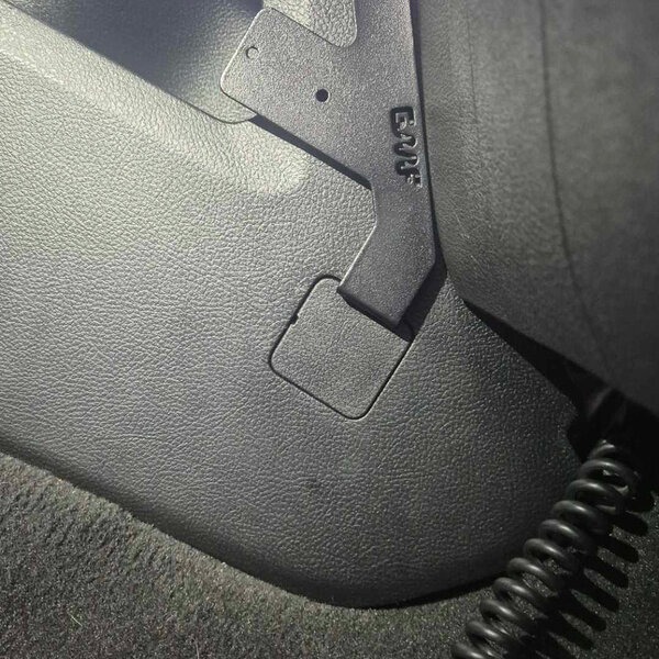 GMF 4x4 - Dodge RAM 1500 DT (fifth gen) 2019+ UHF Handpiece Mount