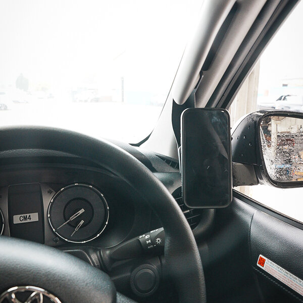 TLR - Quadlock/RAM Mount – Toyota Hilux N80 series – Drivers Side Grab Handle