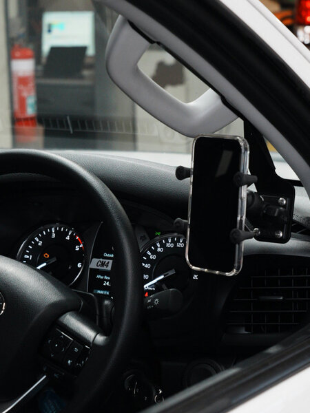 TLR - Quadlock/RAM Mount – Toyota Hilux N80 series – Drivers Side Grab Handle