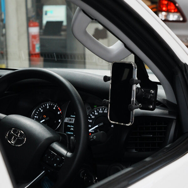 TLR - Quadlock/RAM Mount – Toyota Hilux N80 series – Drivers Side Grab Handle