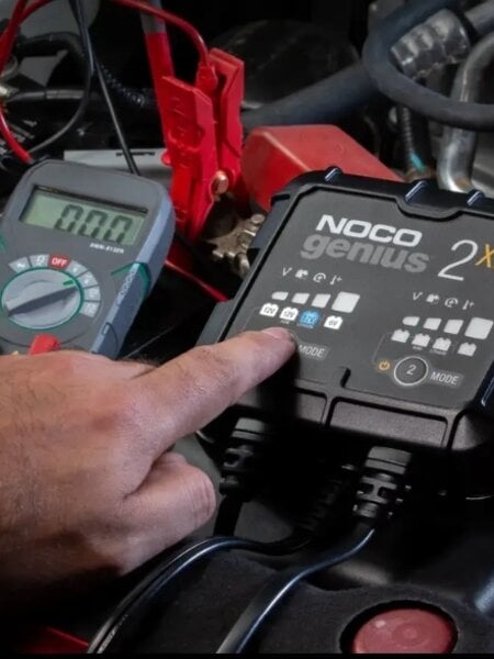 NOCO GENIUS2X2 4A 2-BANK BATTERY CHARGER