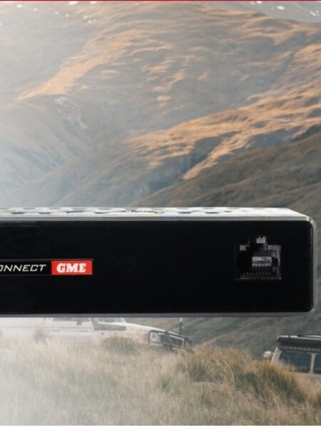 GME XRS-375C Connect Heavy Duty Compact UHF Radio