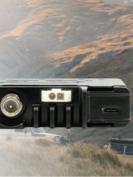 GME XRS-335C Connect Super Compact UHF Radio