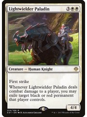 Magic: The Gathering Lightwielder Paladin (014) Lightly Played