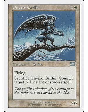 Magic: The Gathering Unyaro Griffin (049) Moderately Played