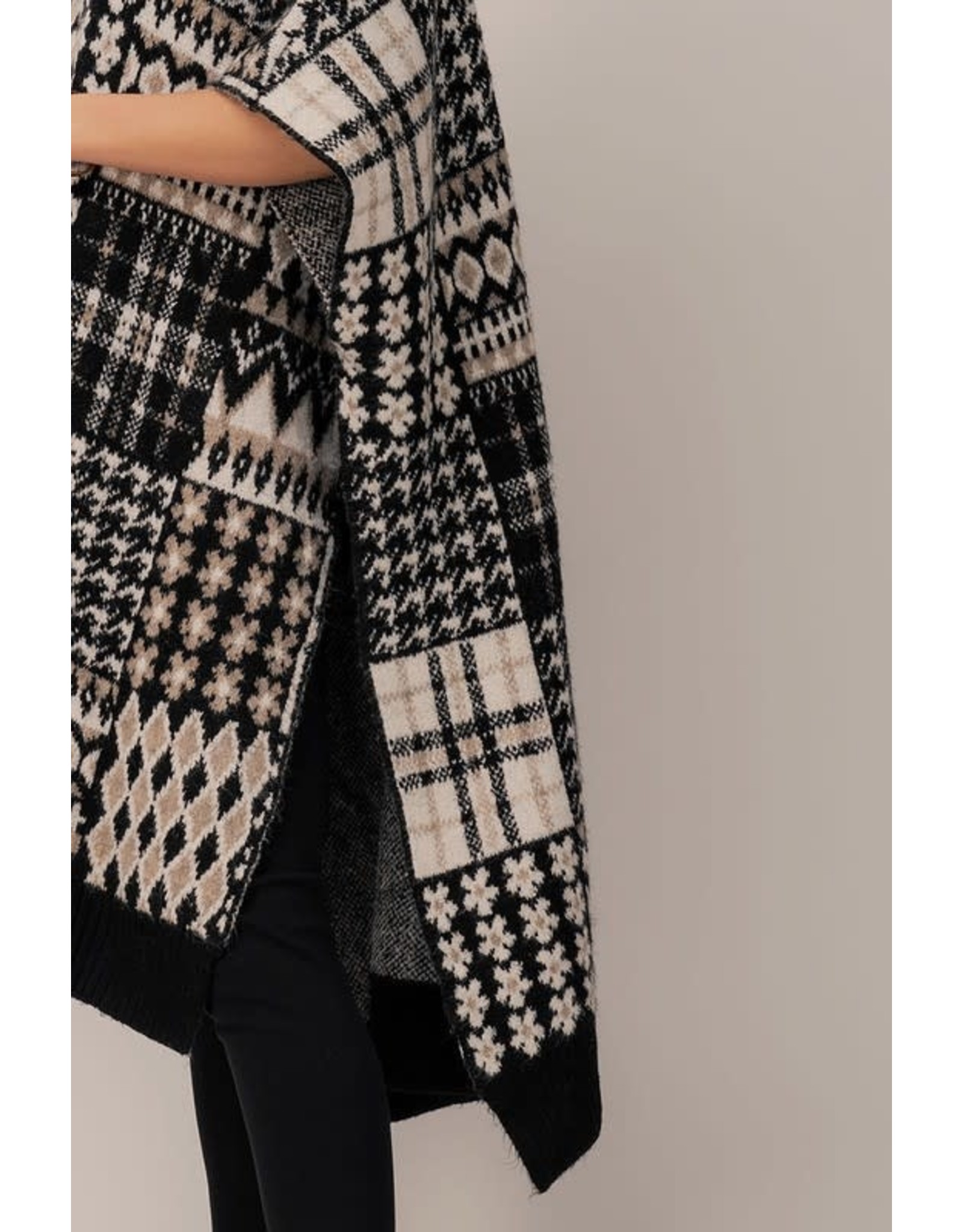 Dreamers by Debut Black Patchwork Poncho