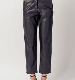 Trend:Notes Faux Leather Pants