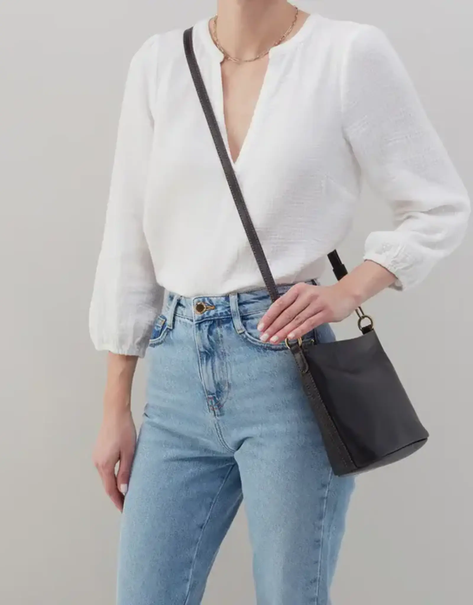 Belle Convertible Shoulder