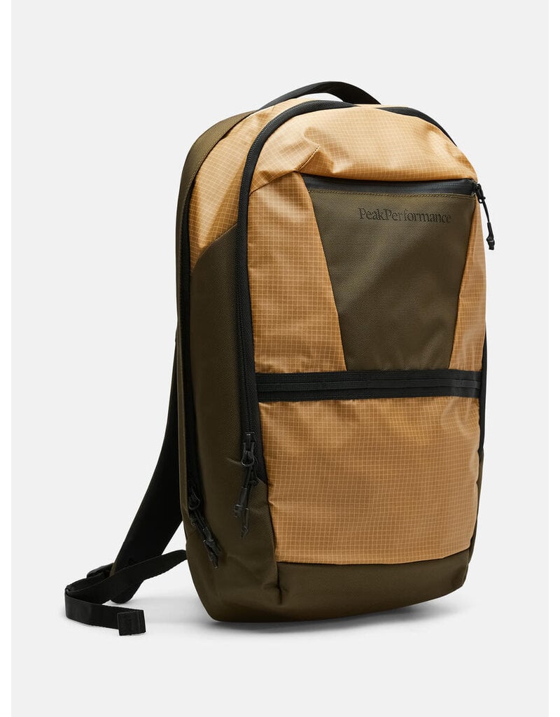 C/O Commuter Backpack 18.5L