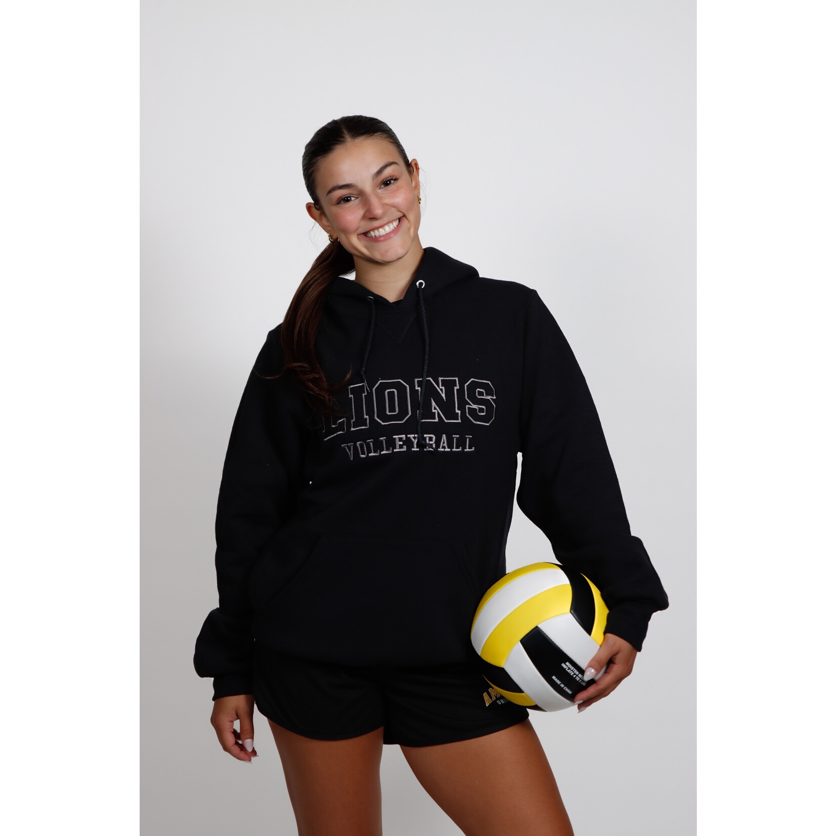 Russell Russell Hoodie in Black - Volleyball
