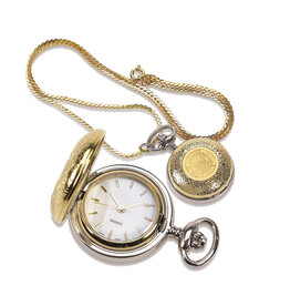 CSI Locket Watch "Seal Medallion" Gold