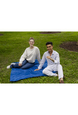 Know-Wear Water-Repellent Wearable Hooded Blanket "Goucher College w/ Gopher"
