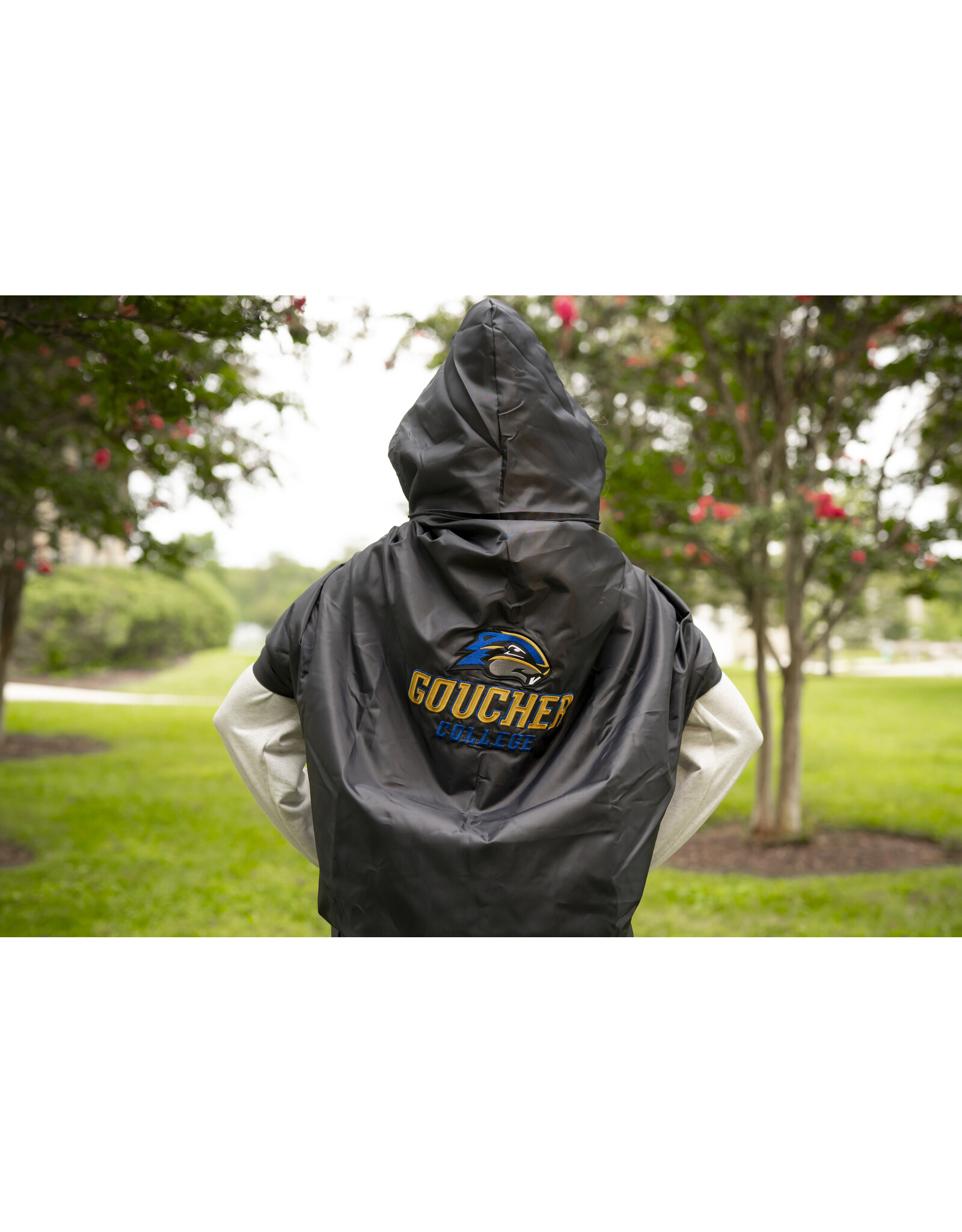 Know-Wear Water-Repellent Wearable Hooded Blanket "Goucher College w/ Gopher"