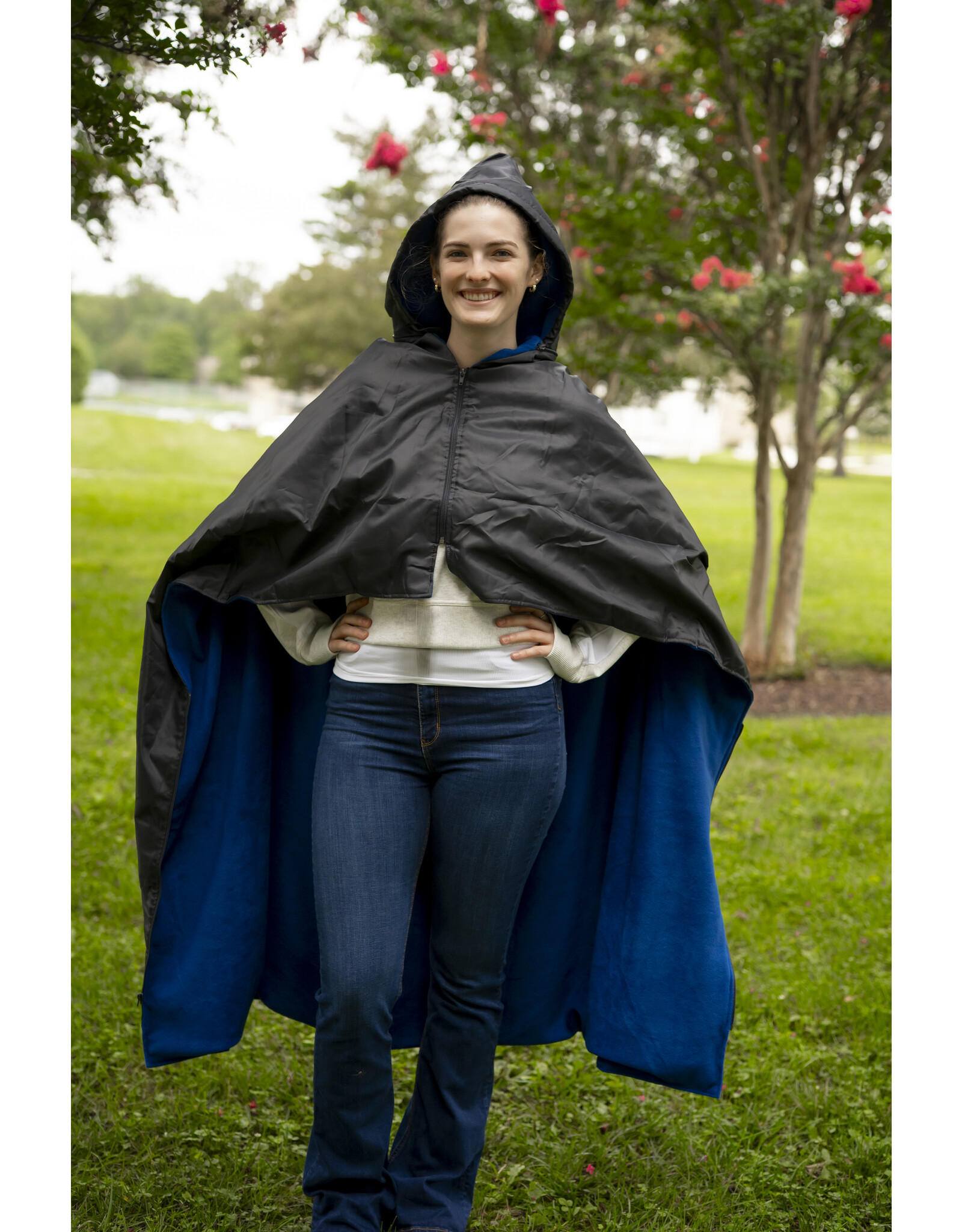 Know-Wear Water-Repellent Wearable Hooded Blanket "Goucher College w/ Gopher"