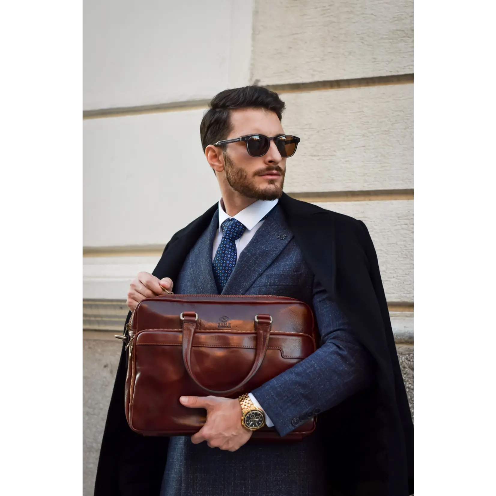 Time Resistance Brown Leather briefcase  Orlando