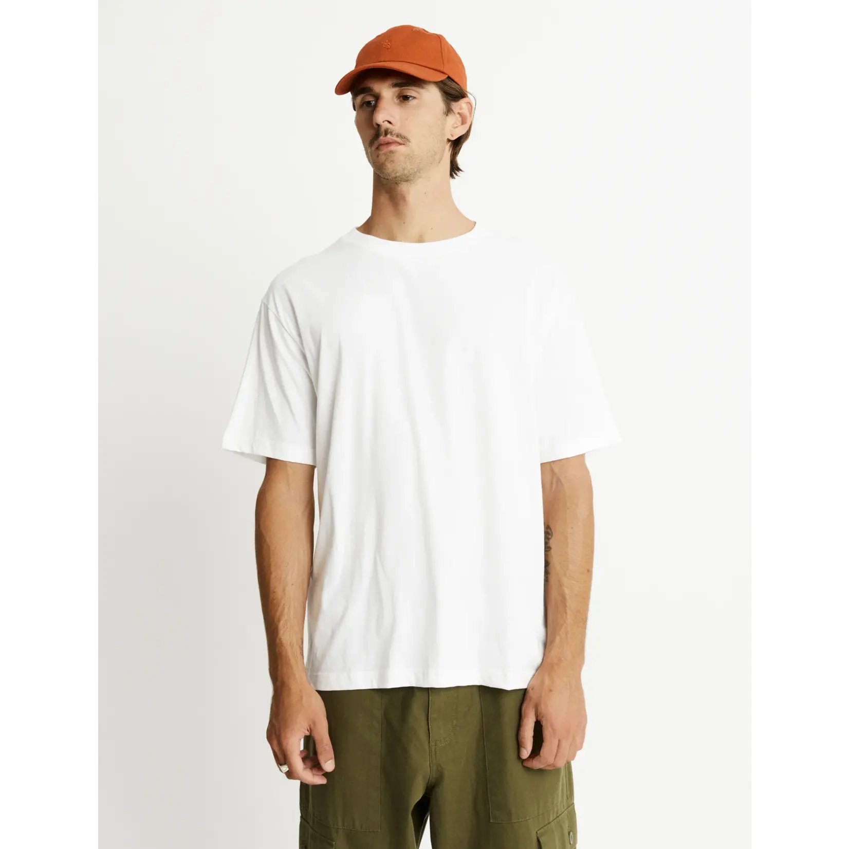 Mr Simple Vanders white tee