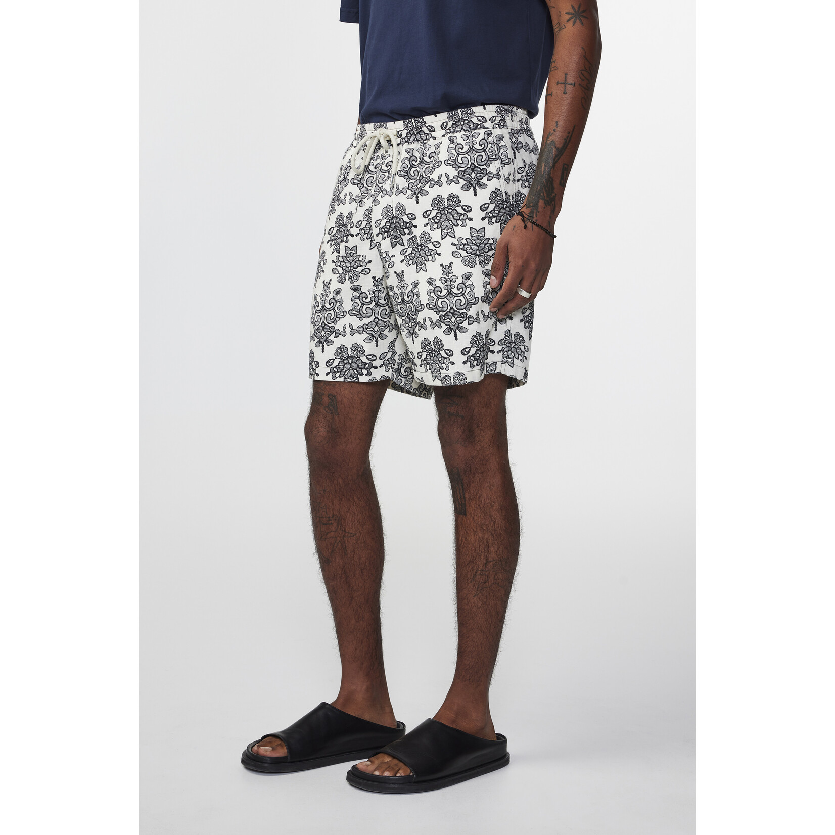 NN07 Gregor Shorts 5210 Off White