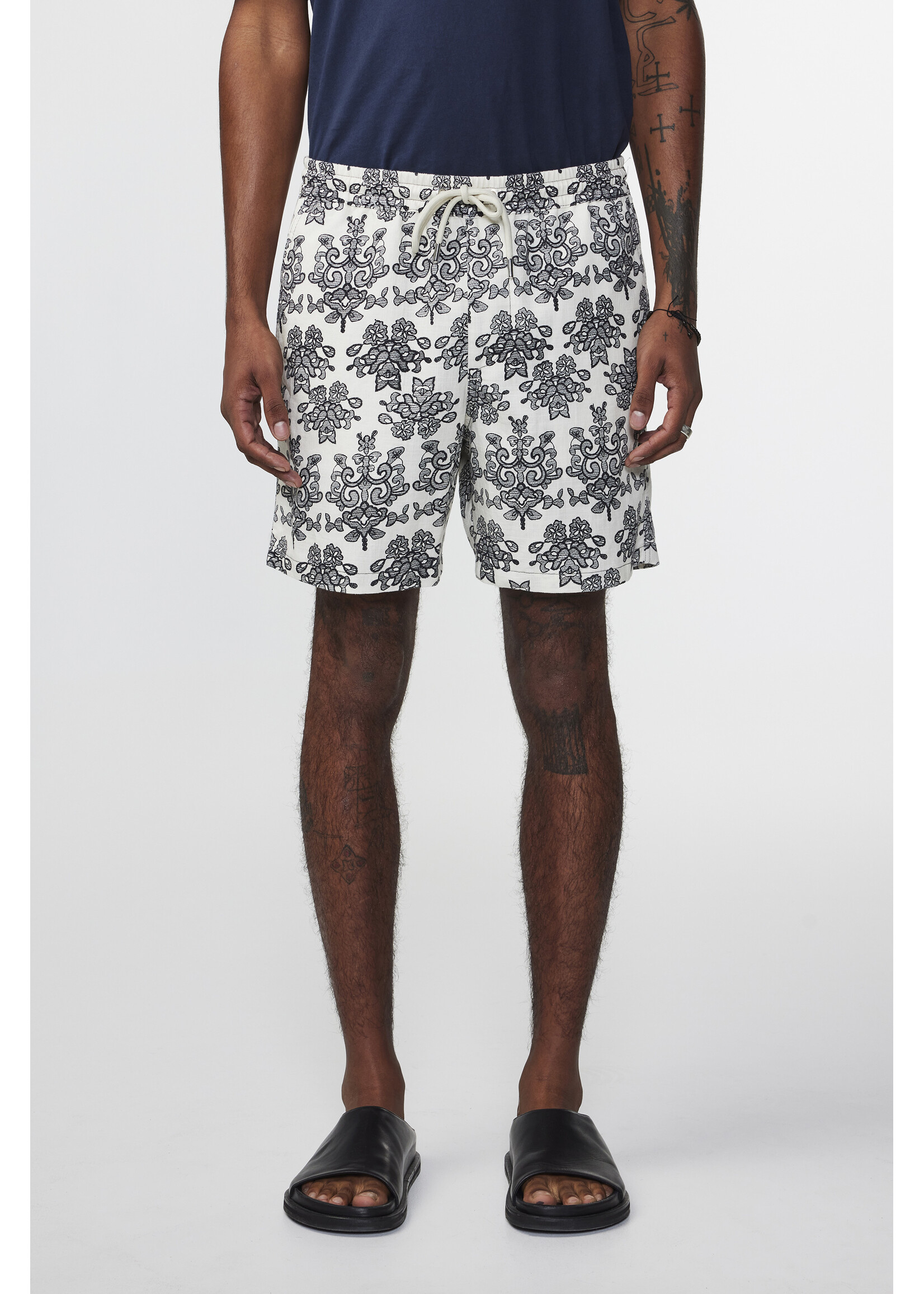 NN07 Gregor Shorts 5210 Off White