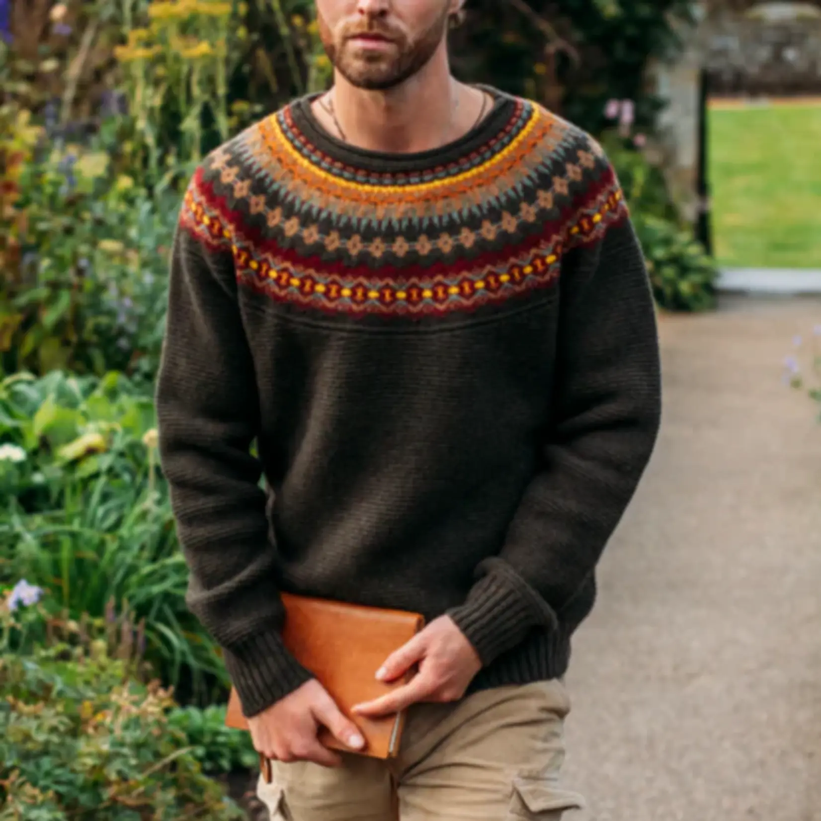 Eribe Knitwear Scotland Eribé-Stoneybrek Sweater P4148