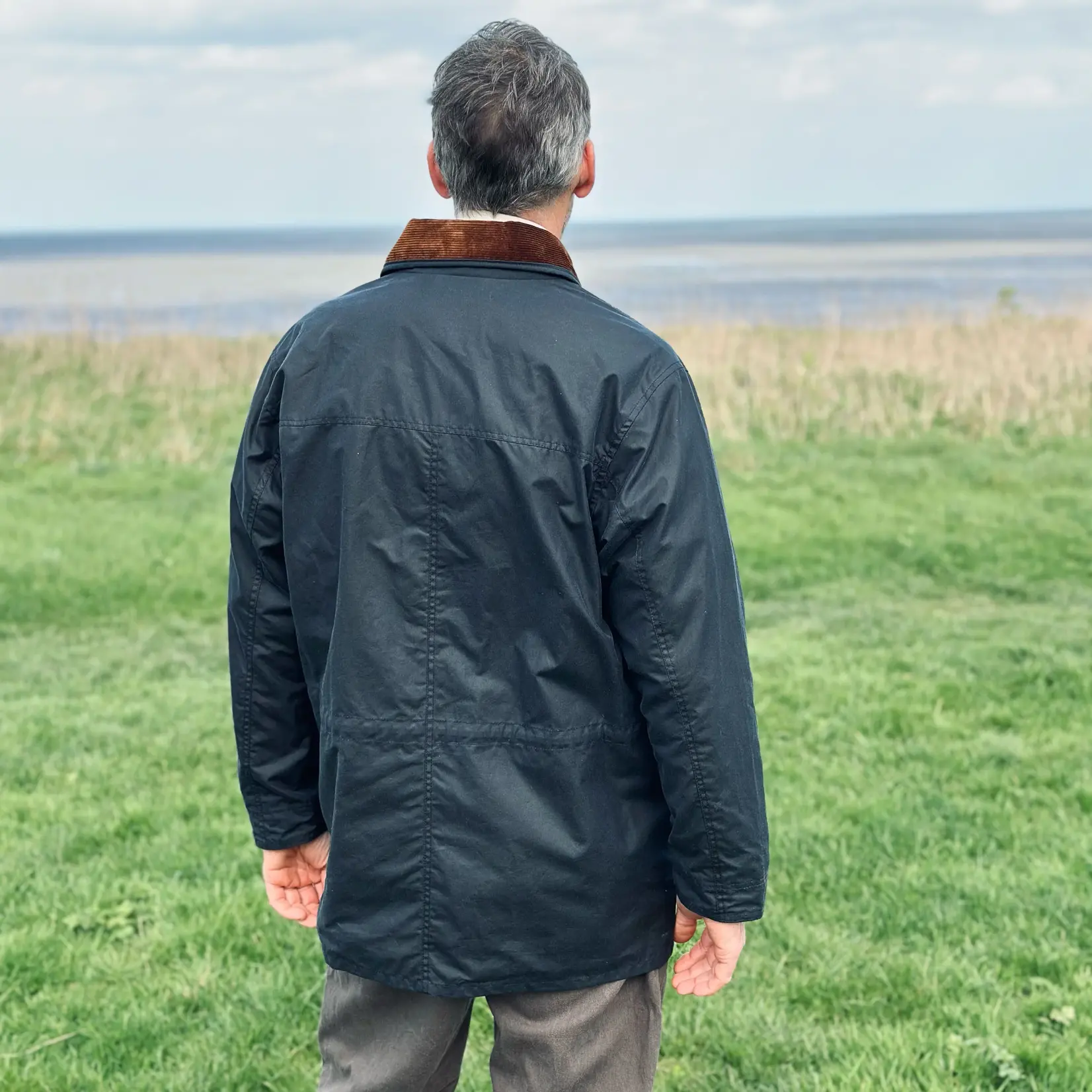 yarmouth oilskins The Slicker Jacket Navy