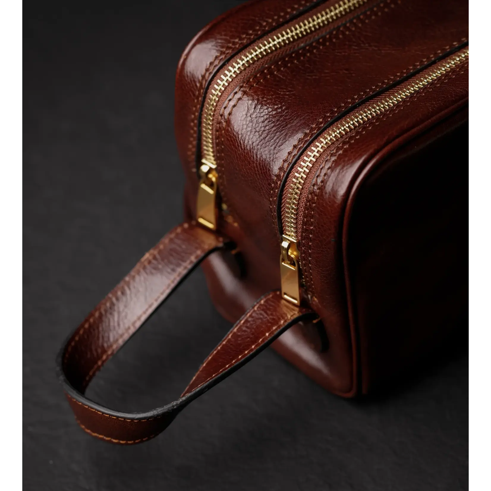 Time Resistance Leather Cosmetic Bag Dopp Kit - All the Kings Men- Blue