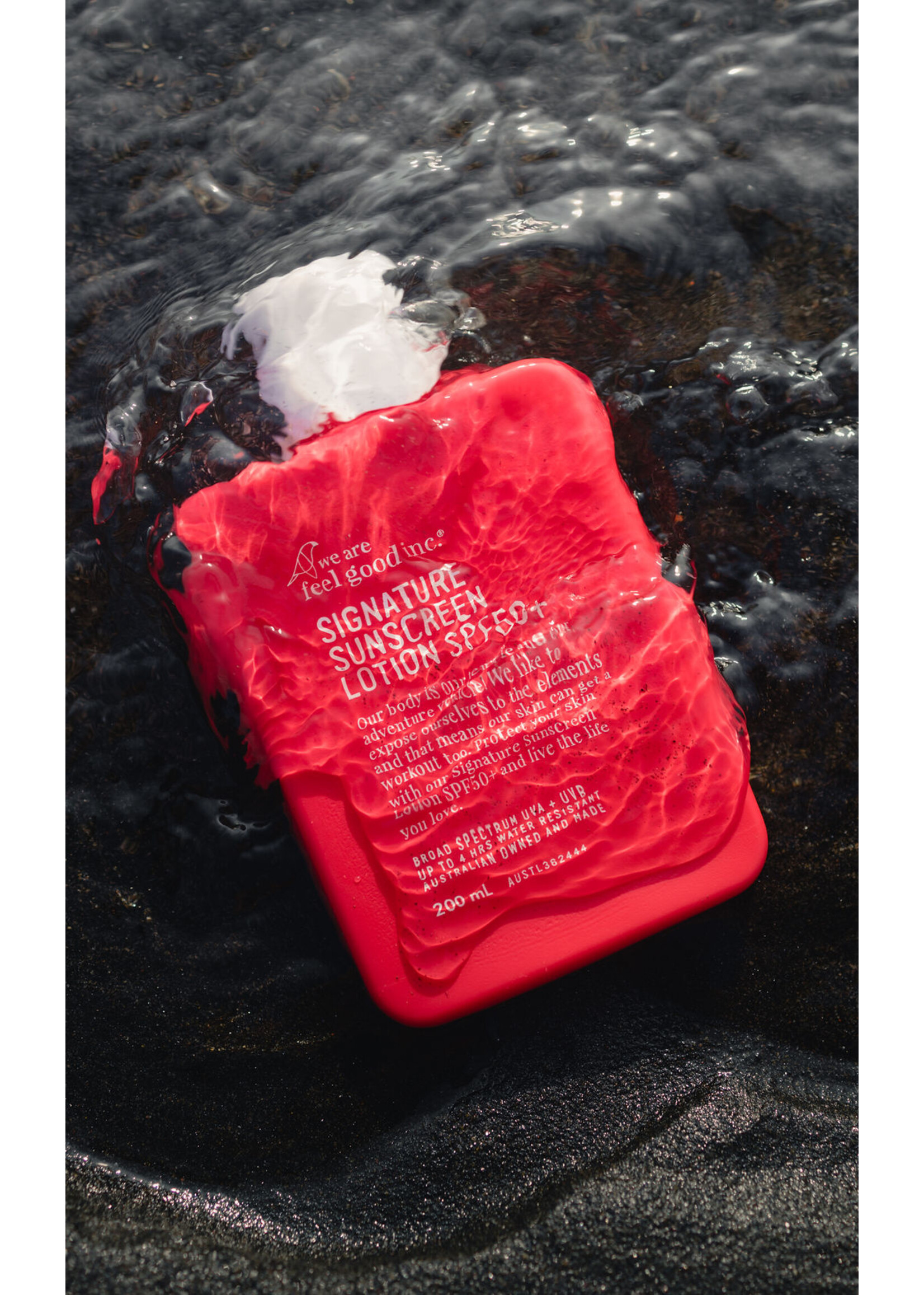 We Are Feel Good Inc. Signature Sunscreen Lotion SPF50+ 200ml