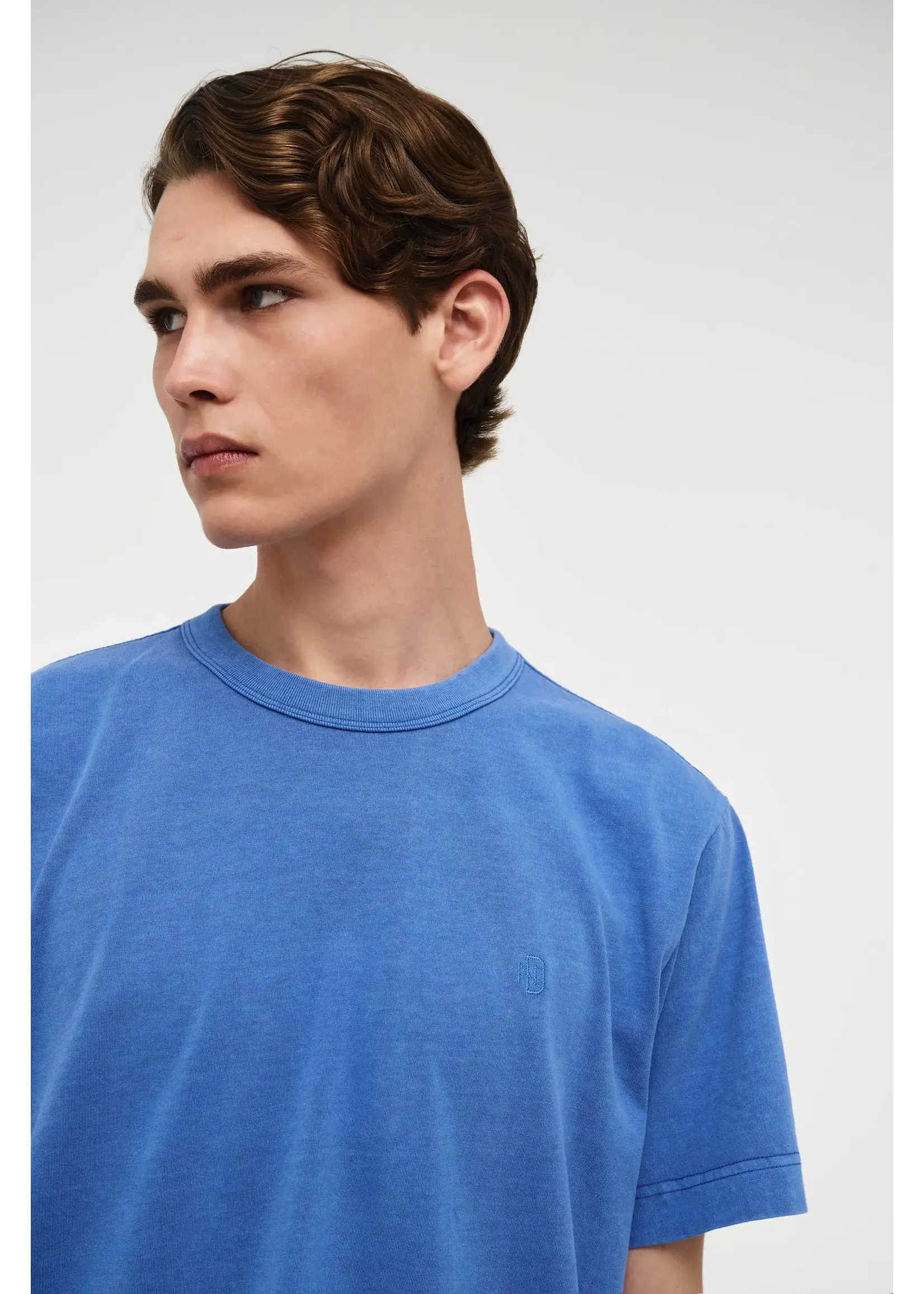 NEUW Cave Tee Azure