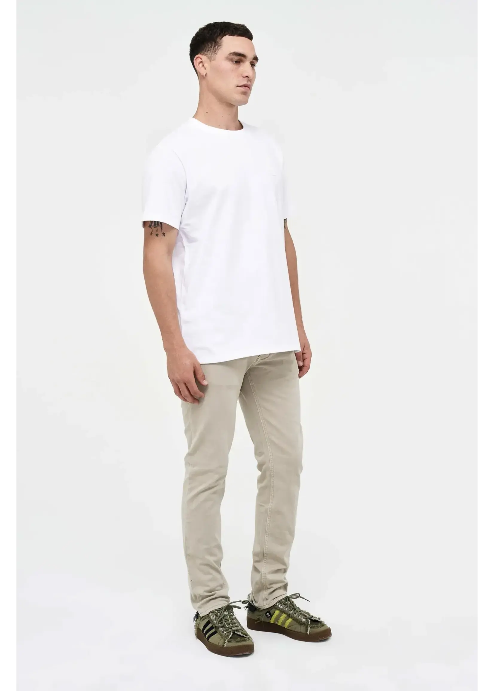 NEUW LOU SLIM TWILL WASHED STONE