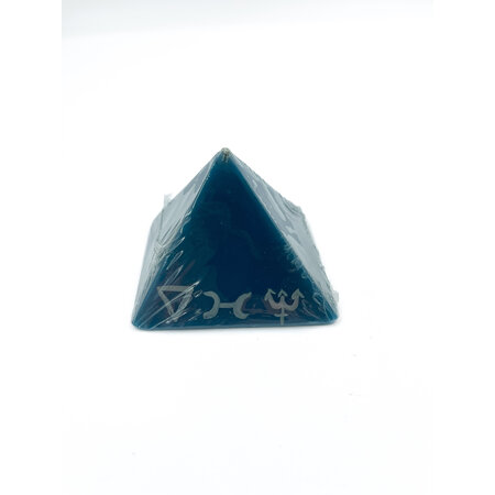 Zodiacal Pyramid Candle in Pisces