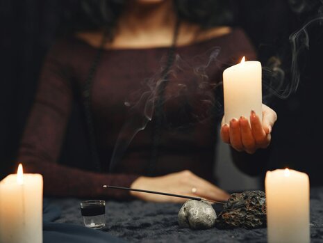 The Sacred Flame: Understanding the Role of Candles in Witchcraft Practice
