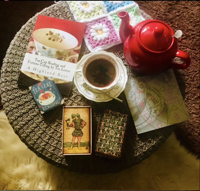 Tasseomancy vs. Tarot: Which Divination Practice Speaks to You?