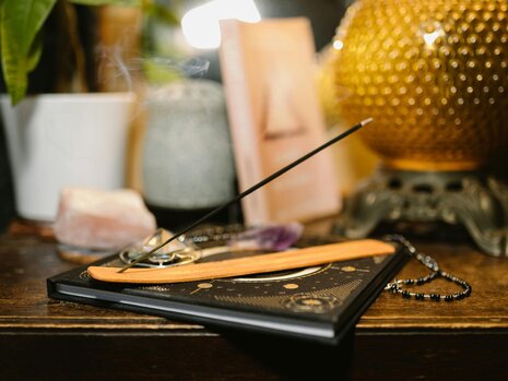 How to Use Herbal Stick Incense for Cleansing & Protection (Witchcraft Guide)