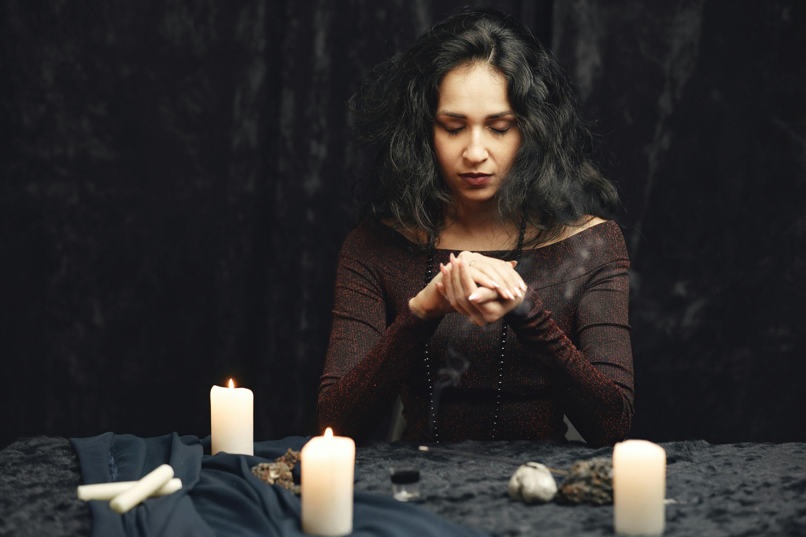 Witch Doing Rituals Everyday Witchcraft: Quick Five-Minute Rituals for Focus - Pentagram