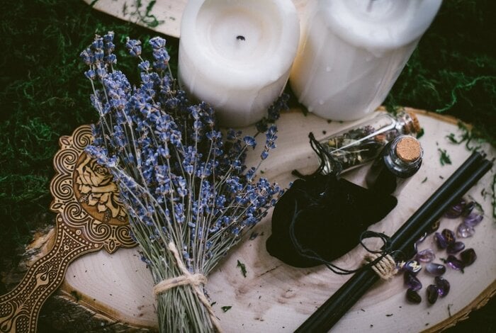 How to Dress a Spell Candle: Oils, Herbs &amp; Intention