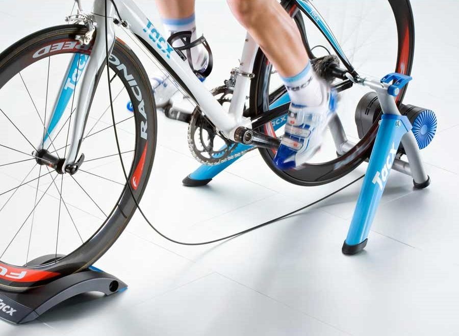 Comment choisir un bon support de velo stationnaire Ultime Velo