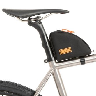 Restrap Sac tube supérieur Restrap Rear Top Tube (0.8L)