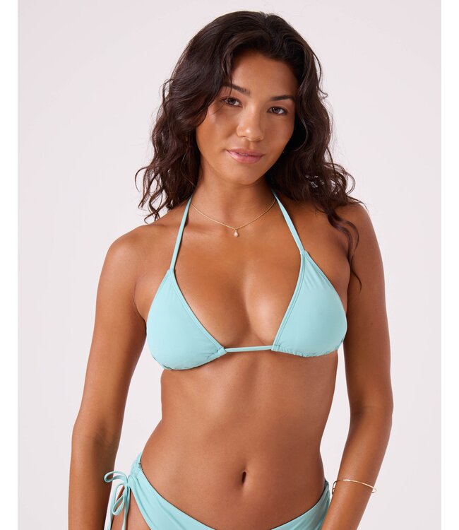 Beach Classics Tiki Triangle B